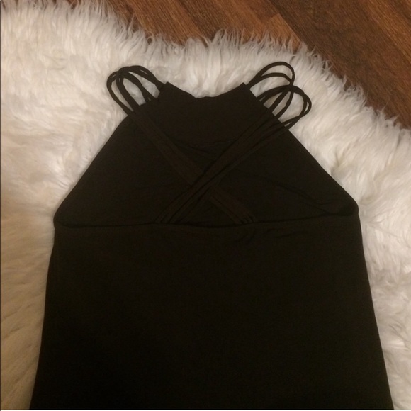 ⚜️•🔥•5/$25•🔥• VERY CUTE Michael Kors Top - Picture 3 of 8